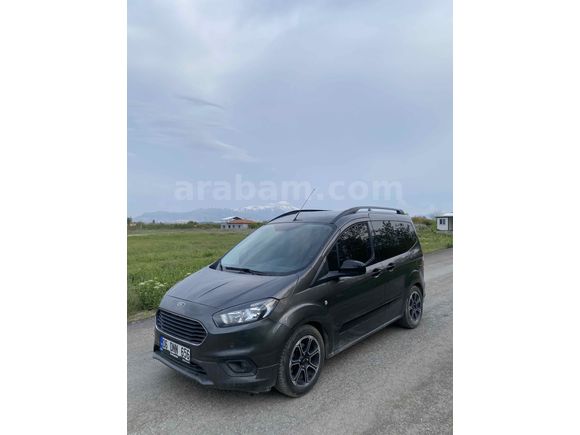 Sahibinden Ford Tourneo Courier 1.5 TDCi Titanium Plus 2023 Model 