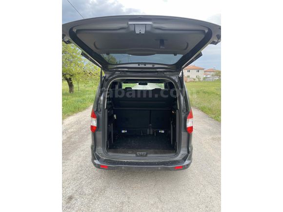 Sahibinden Ford Tourneo Courier 1.5 TDCi Titanium Plus 2023 Model 
