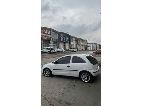 Sahibinden Opel Corsa 1.3 CDTI Cosmo 2004 Model 