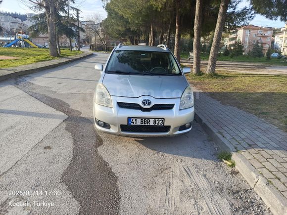 Sahibinden Toyota Verso 1.6 Comfort Extra 2009 Model
