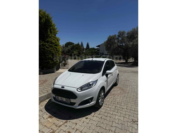 YAZ AYLARINA



İLK SAHİBİNDEN Ford Fiesta 1.5 TDCi Titanium 2015 Model İzmir 72.000 km Beyaz
