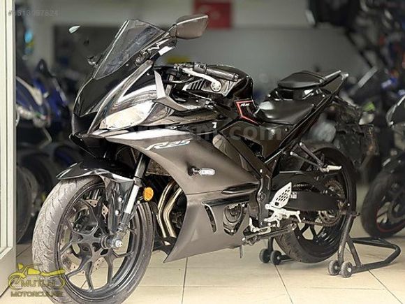 Galeriden Yamaha YZF R25 ABS 2024 Model İstanbul 6.002 km Siyah Galeriden Yamaha YZF R25 ABS 2024 Model İstanbul 6.002 km Siyah