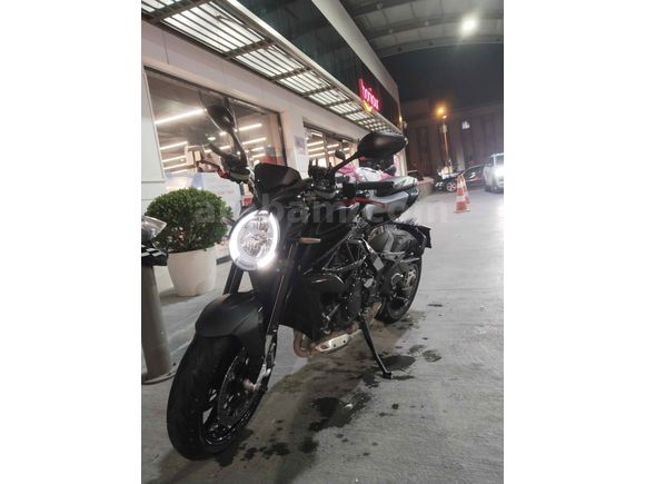 Sahibinden MV Agusta Brutale 800 R İstanbul