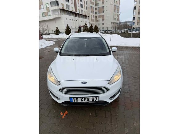Sahibinden Ford Focus 1.5 TDCi Trend X 2015 Model Muş 179.092 km Beyaz