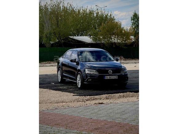 Sahibinden Volkswagen Jetta 1.6 TDi Trendline 2015 Model
