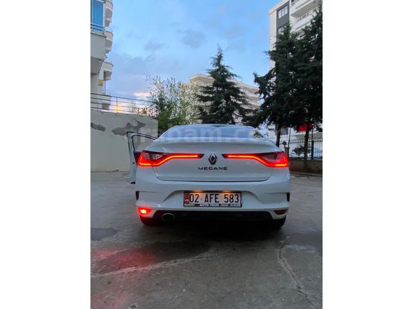 MEGAN 4 TEMİZ