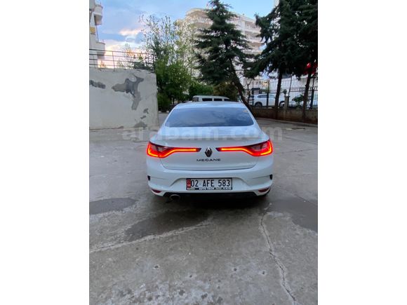 MEGAN 4 TEMİZ