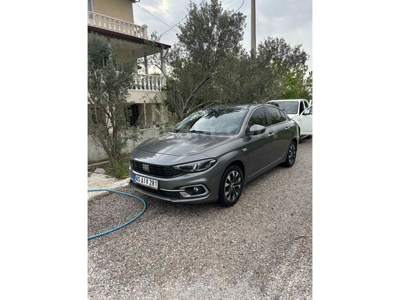 Sahibinden Fiat Egea 1.4 Fire Urban 2022 Model  65.000 km Füme