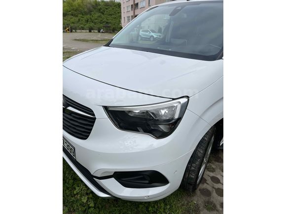 Sahibinden Opel Combo 1.5 CDTI Ultimate 2023 Model 