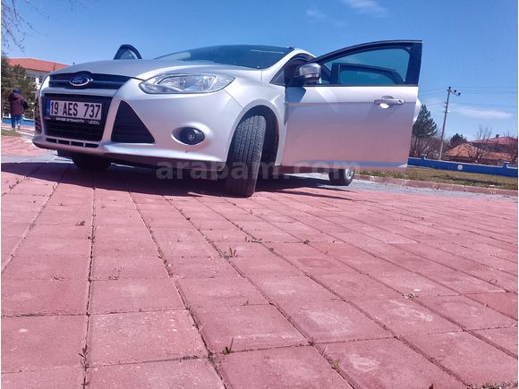 Sahibinden Ford Focus 1.6 Ti-VCT Style 2014 Model