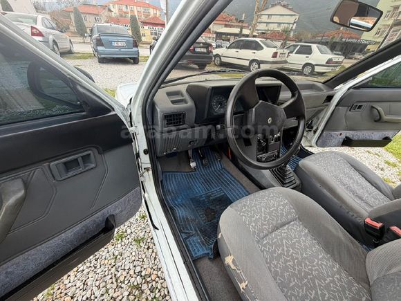 Galeriden Renault R 9 1.4 Broadway RN 1999 Model Konya