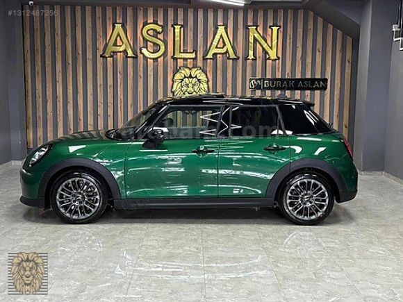 2024** MINI COOPER** 1.5 FAVOURED** 30.000km ** HATASIZ**5K