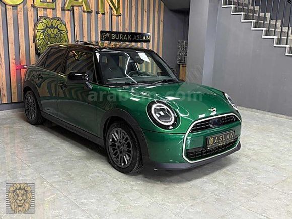 2024** MINI COOPER** 1.5 FAVOURED** 30.000km ** HATASIZ**5K