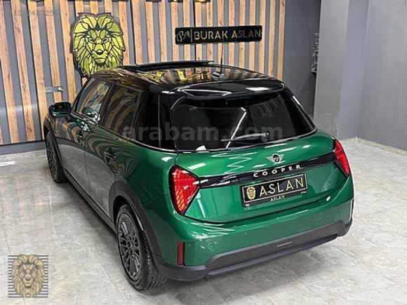 2024** MINI COOPER** 1.5 FAVOURED** 30.000km ** HATASIZ**5K