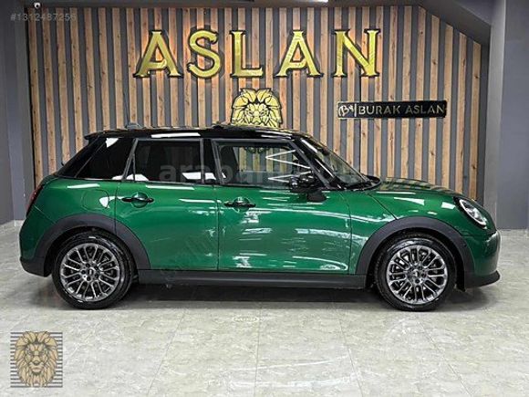 2024** MINI COOPER** 1.5 FAVOURED** 30.000km ** HATASIZ**5K