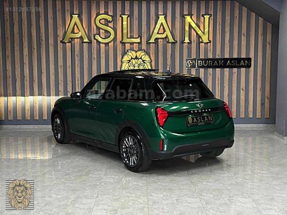 2024** MINI COOPER** 1.5 FAVOURED** 30.000km ** HATASIZ**5K