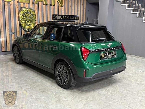 2024** MINI COOPER** 1.5 FAVOURED** 30.000km ** HATASIZ**5K