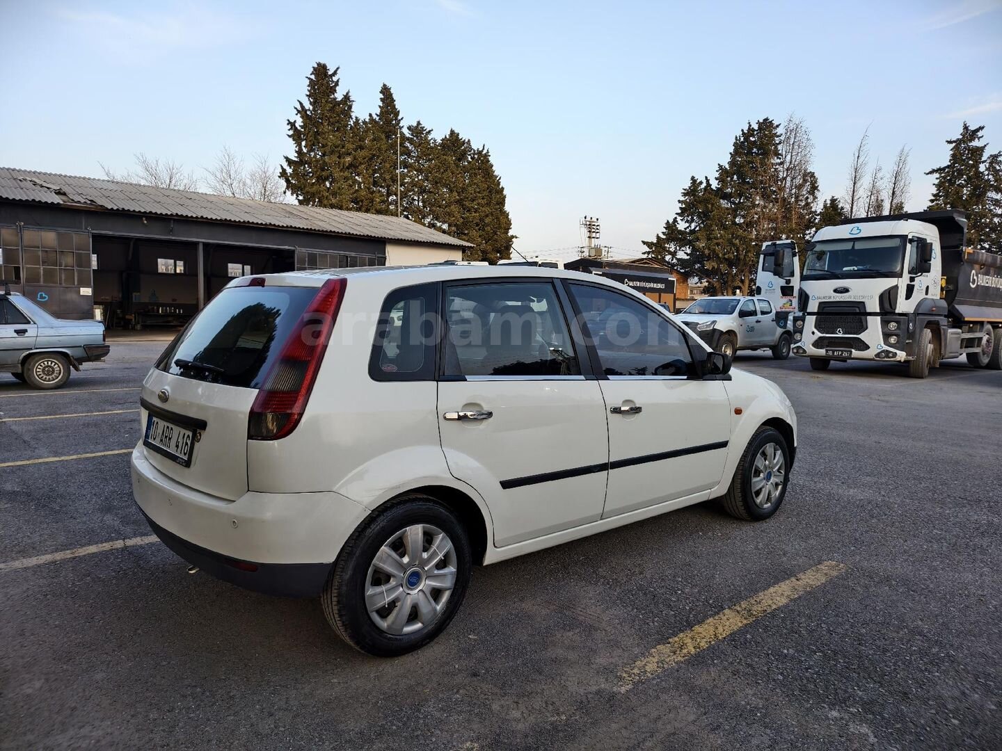 Galeriden Ford Fiesta 1.4 TDCi Comfort 2006 Model Balıkesir 265.000 km Beyaz 5