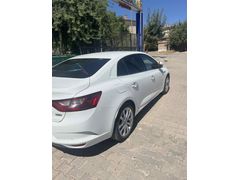 Sahibinden Renault Megane 1.5 dCi Icon 2017 Model  75.000 km Beyaz
