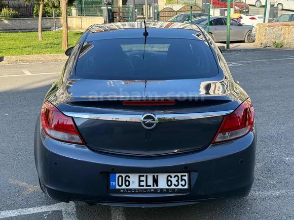 KUSURSUZ TEMİZLİKTE BAKIMLI 2009 MODEL INSİGNİA 2.0 CDTI COSMO