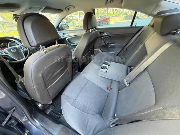 KUSURSUZ TEMİZLİKTE BAKIMLI 2009 MODEL INSİGNİA 2.0 CDTI COSMO