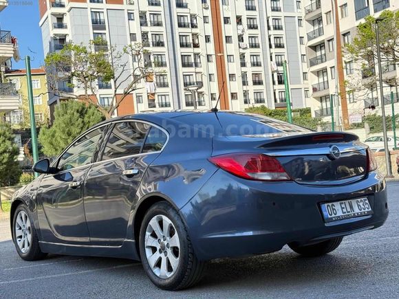 KUSURSUZ TEMİZLİKTE BAKIMLI 2009 MODEL INSİGNİA 2.0 CDTI COSMO