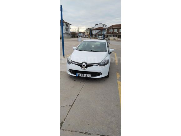 Sahibinden Renault Clio 1.5 dCi Joy 2015 Model  171.000 km Beyaz