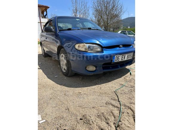 Sahibinden Hyundai Accent 1.5 GLS 2000 Model( Araç bulduğum için satılıktır) Tüm ağır bakımları yapılmıştır 290 binde rektefe olmuş