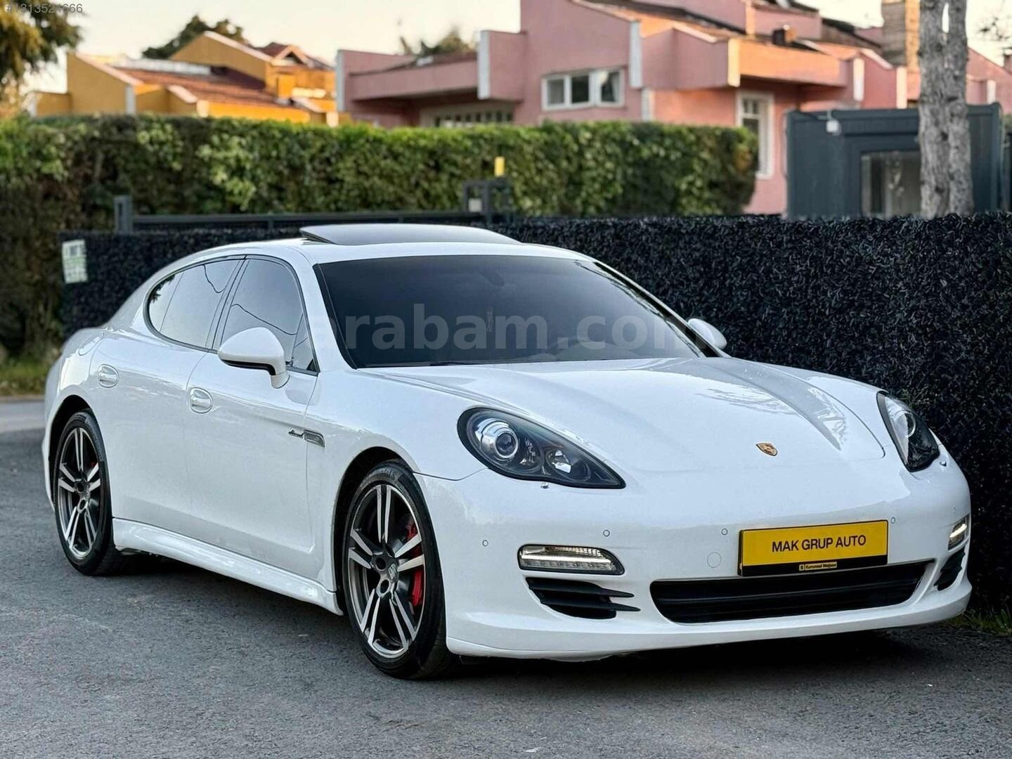 Galeriden Porsche Panamera Diesel 2012 Model İstanbul 285.000 km Beyaz 3