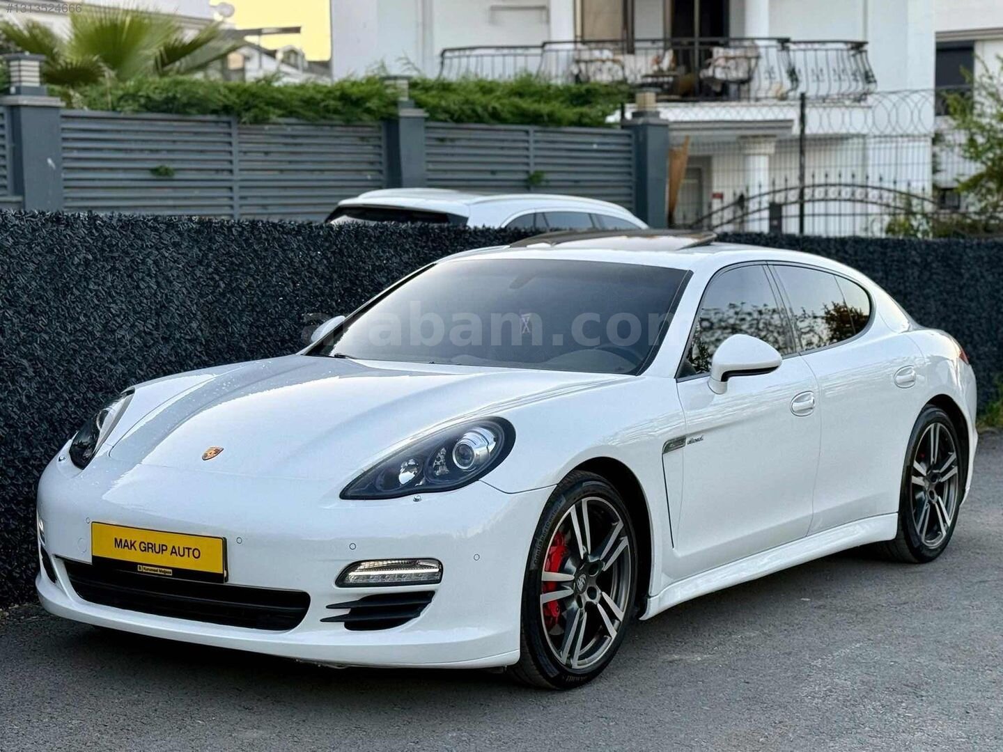 Galeriden Porsche Panamera Diesel 2012 Model İstanbul 285.000 km Beyaz 5
