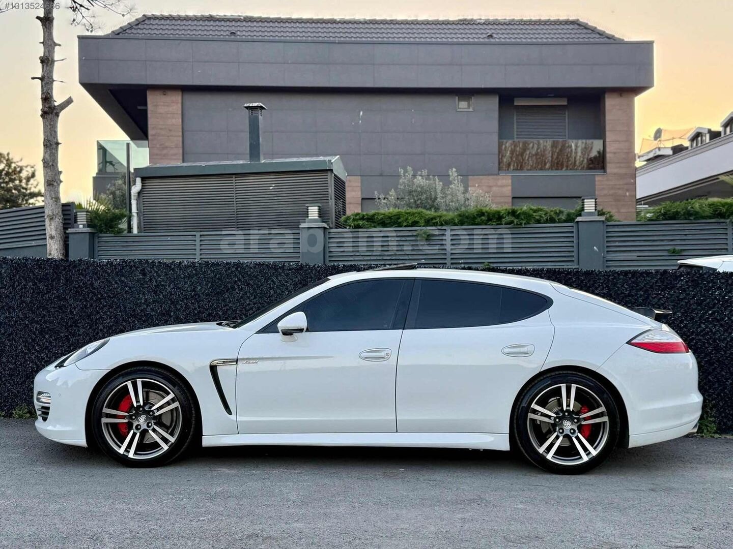 Galeriden Porsche Panamera Diesel 2012 Model İstanbul 285.000 km Beyaz 6