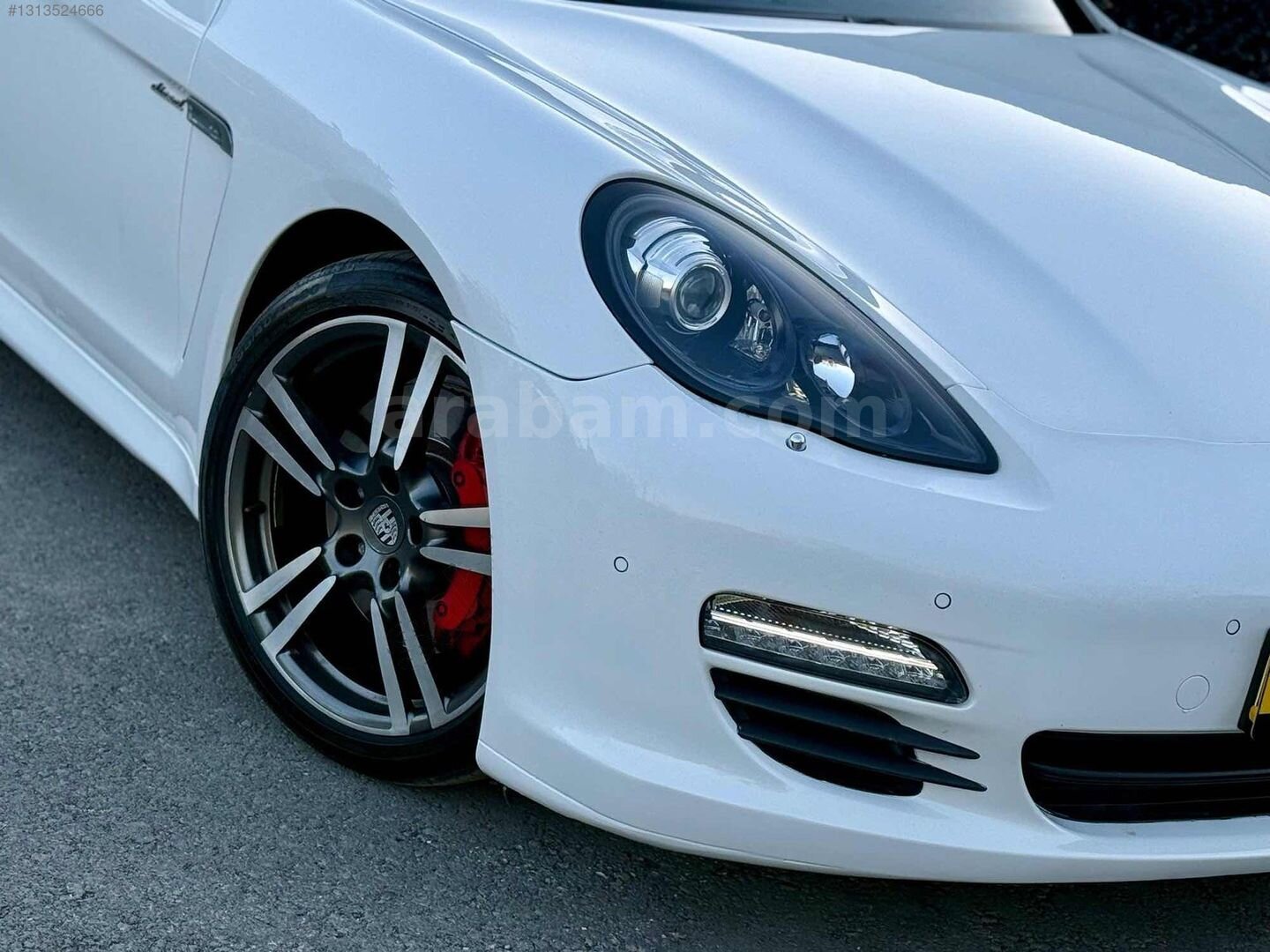 Galeriden Porsche Panamera Diesel 2012 Model İstanbul 285.000 km Beyaz 2