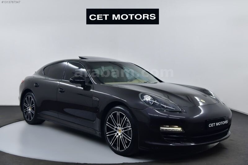 Galeriden Porsche Panamera 4S 2010 Model İstanbul 147.000 km Gri