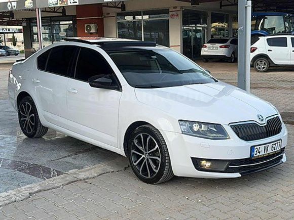 MERT GALERİ DEN OCTAVİA