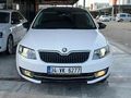 MERT GALERİ DEN OCTAVİA