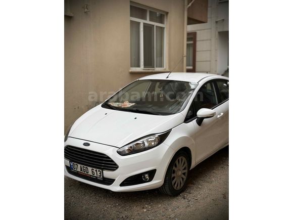 Acil satılık ! Sahibinden Ford Fiesta 1.5 TDCi Trend 2013 Model 