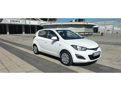 Bayan Öğretmenden Hyundai i20 1.4 CVVT Jump 2014 Model