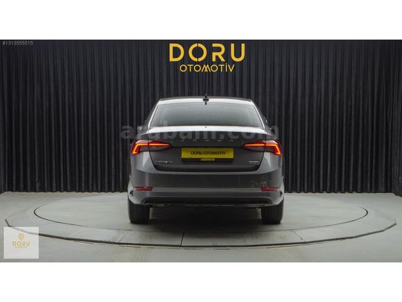 DORU'DAN 2023 SKODA OCTAVIA 1.5 e-TEC PREMIUM - 41.000 KM'DE