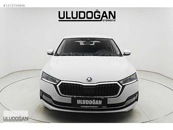 2023 MODEL SKODA OCTAVİA 1.5 e-TEC HATASIZ BOYASIZ