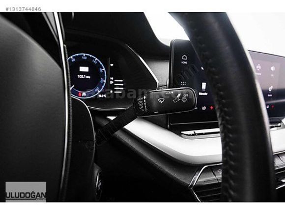 2023 MODEL SKODA OCTAVİA 1.5 e-TEC HATASIZ BOYASIZ