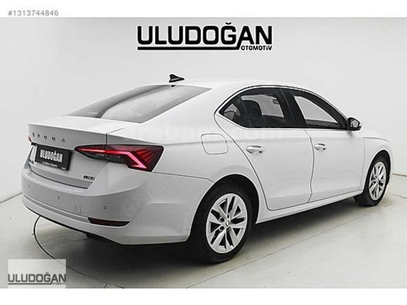 2023 MODEL SKODA OCTAVİA 1.5 e-TEC HATASIZ BOYASIZ