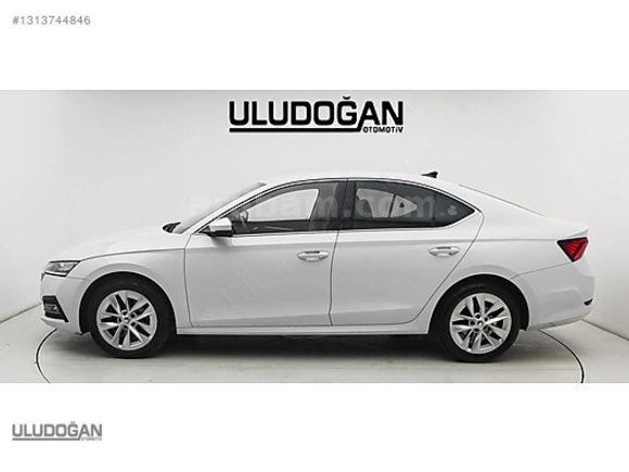2023 MODEL SKODA OCTAVİA 1.5 e-TEC HATASIZ BOYASIZ