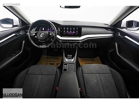 2023 MODEL SKODA OCTAVİA 1.5 e-TEC HATASIZ BOYASIZ