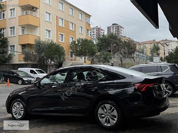 2023 Hatasız! Sadece 62.000'de Octavia 1.5 e-TEC DSG Elite SİYAH