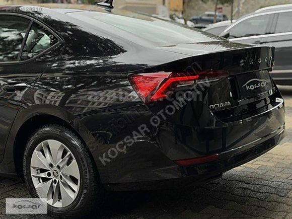 2023 Hatasız! Sadece 62.000'de Octavia 1.5 e-TEC DSG Elite SİYAH