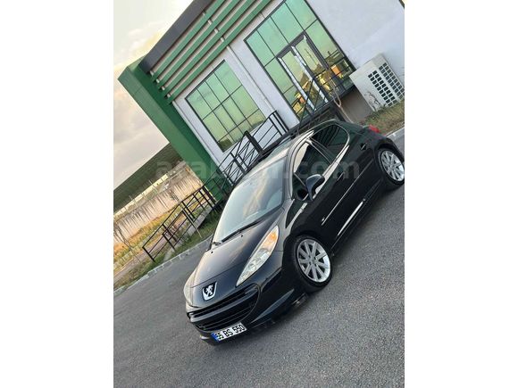 Sahibinden Peugeot 207 1.4 HDi Trendy 2008 Model 