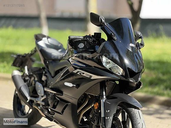 MotoFinans'tan Yamaha R3