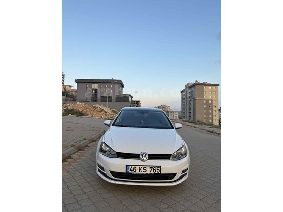 FİYAT DÜŞTÜ OTOMATİK VİTES Volkswagen Golf 1.4 TSi Highline 2015 Model Kahramanmaraş 210.000 km Beyaz