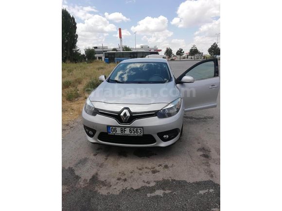 Sahibinden Renault Fluence 1.5 dCi Touch 2012 Model  266.000 km Gri (Gümüş)