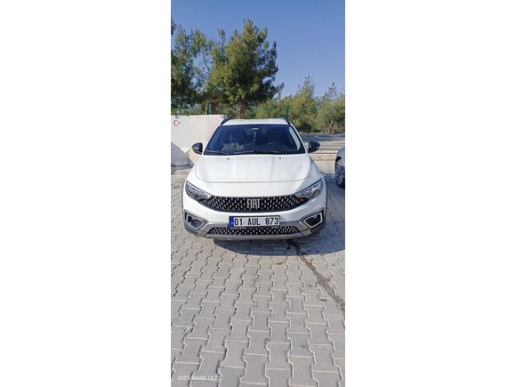 HaTaSıZ+LPG YENİ..ARACIN GARANTİSİ DEVAM EDİYOR. FULL SERVİS BAKIMLIDIR.